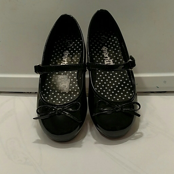 toddler size 8 dress shoes 65 smart fit other toddler size 8 black dress shoes from s closet on poshmark toddler size 8 dress shoes 65 smart fit other toddler size 8 black dress shoes from s closet on poshmark