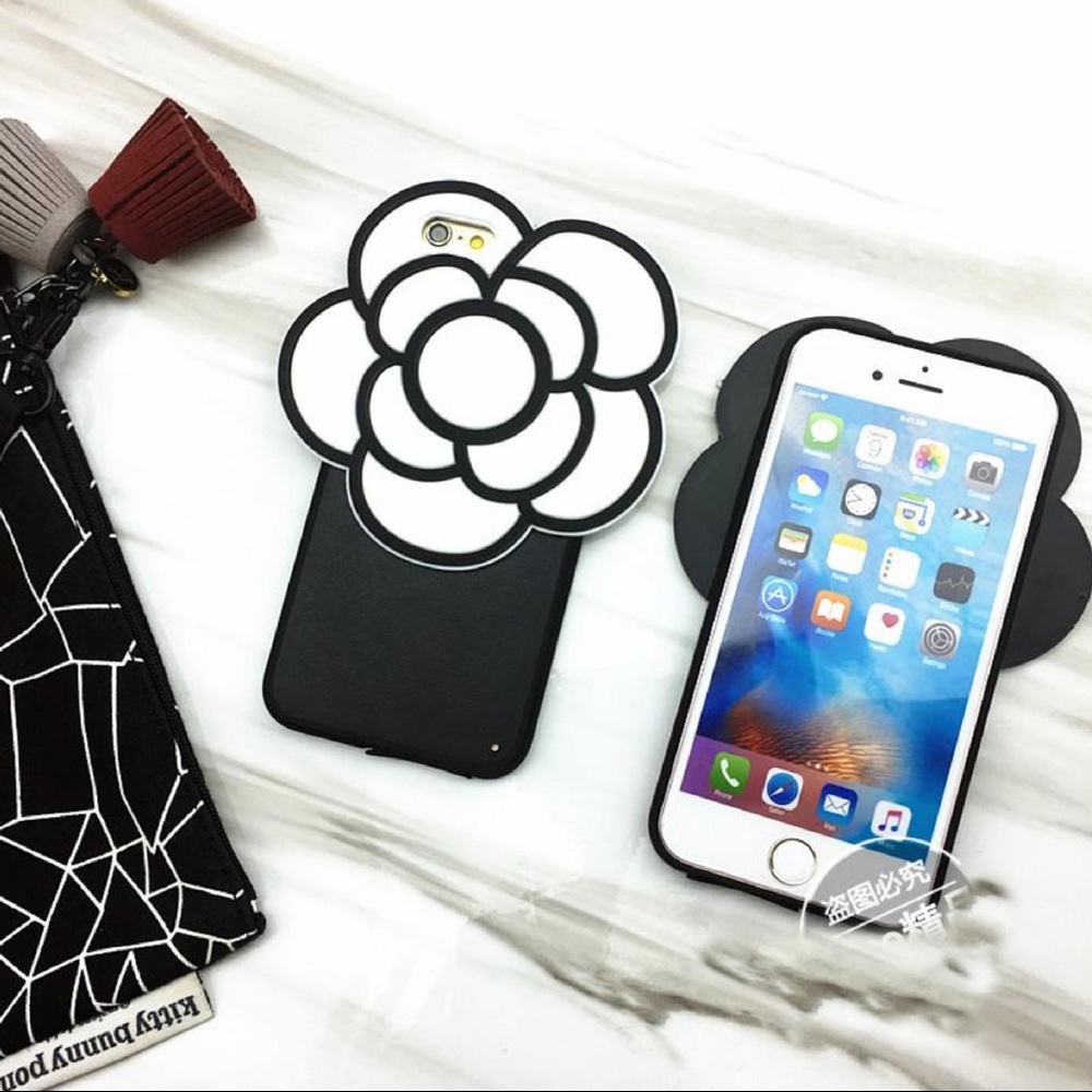 ‼️REDUCED‼️iPhone 7 Plus Flower Case - Picture 3 of 4