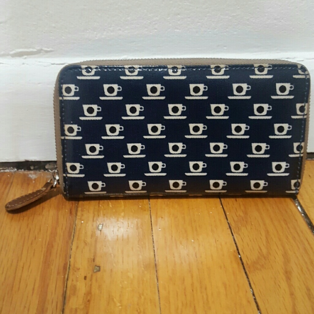 Orla Kiely zip wallet