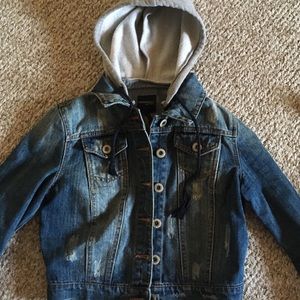 Cute Highway Jeans denim jacket from Windsor!