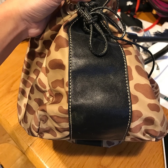 Kate Spade leopard print nylon and leather bag - Picture 4 of 4