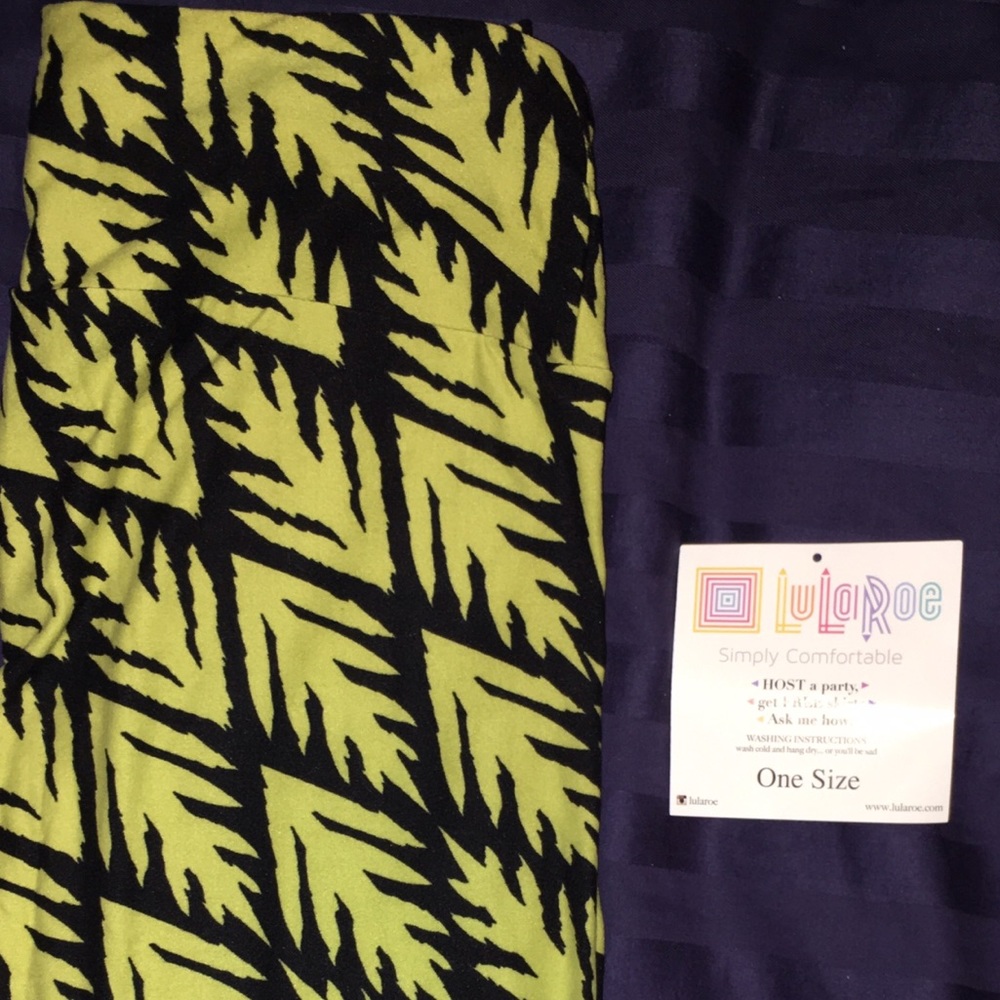 LuLaRoe Os Leggings Black Yellow NWT