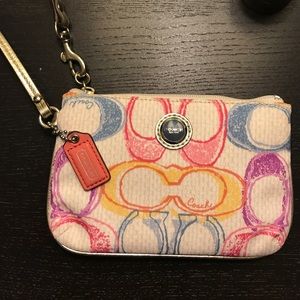 Coach Clutch Perfect for Summer