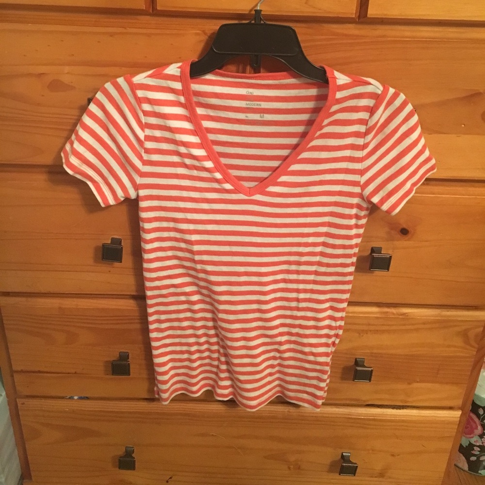 Gap T-Shirt