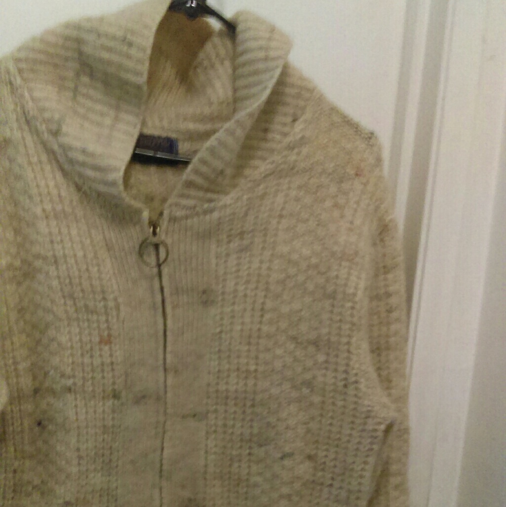 Men's sweater