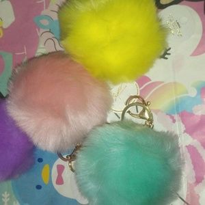 Kawaii colors 4 pom-pom key chain&or purse charm