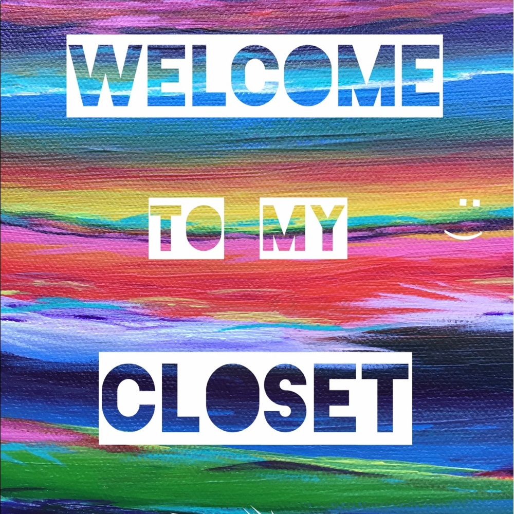 😁Thanks for checking out my closet😘
