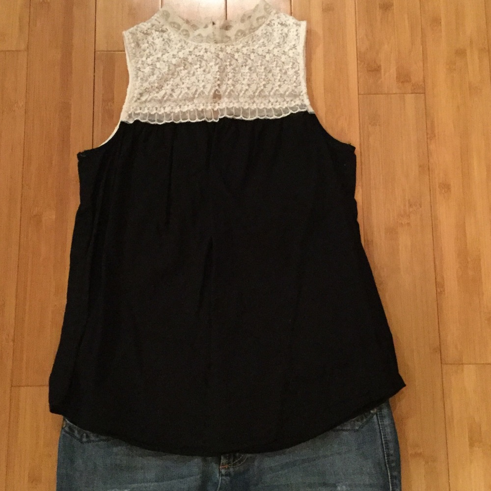 Black and white linen and lace top