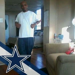 Meet your Posher, Derrick