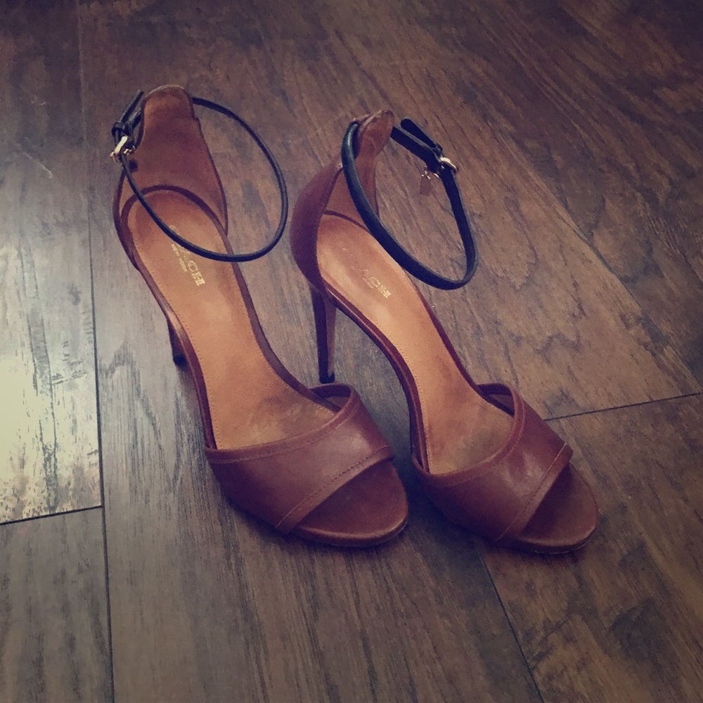 Coach tan heeled sandals