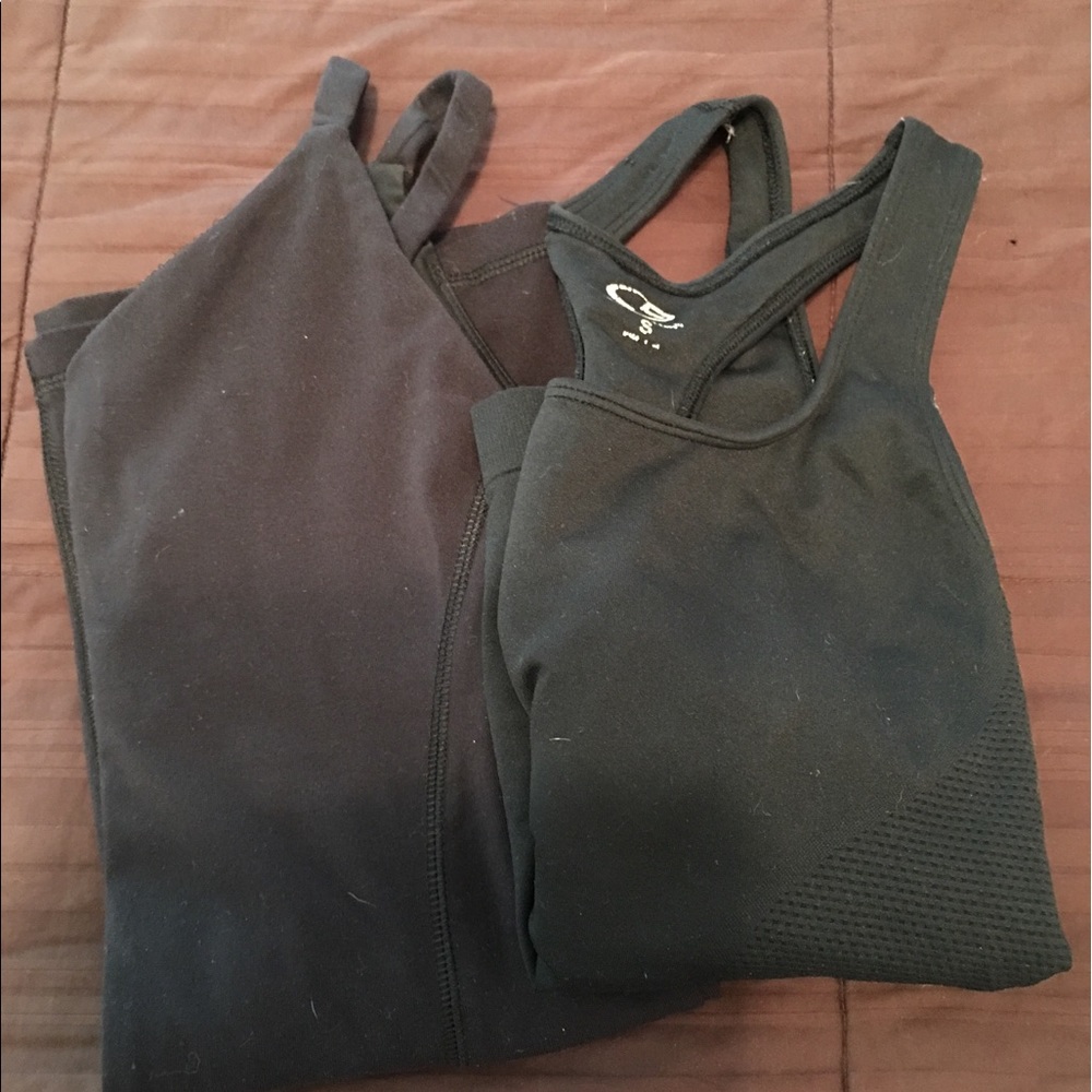 Compression shirts - Picture 3 of 3