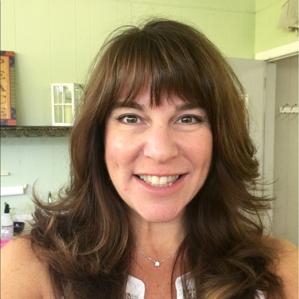 Meet your Posher, Cyndi
