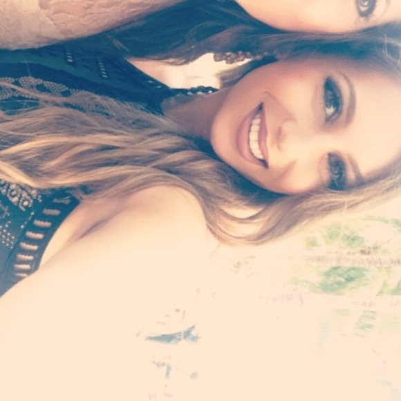 Meet me, Stephanie! - Picture 6 of 6