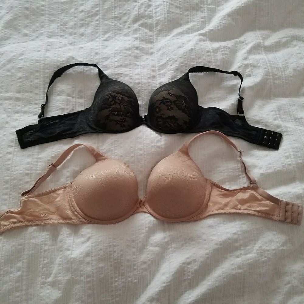 Victoria secret two bras , 36 dd