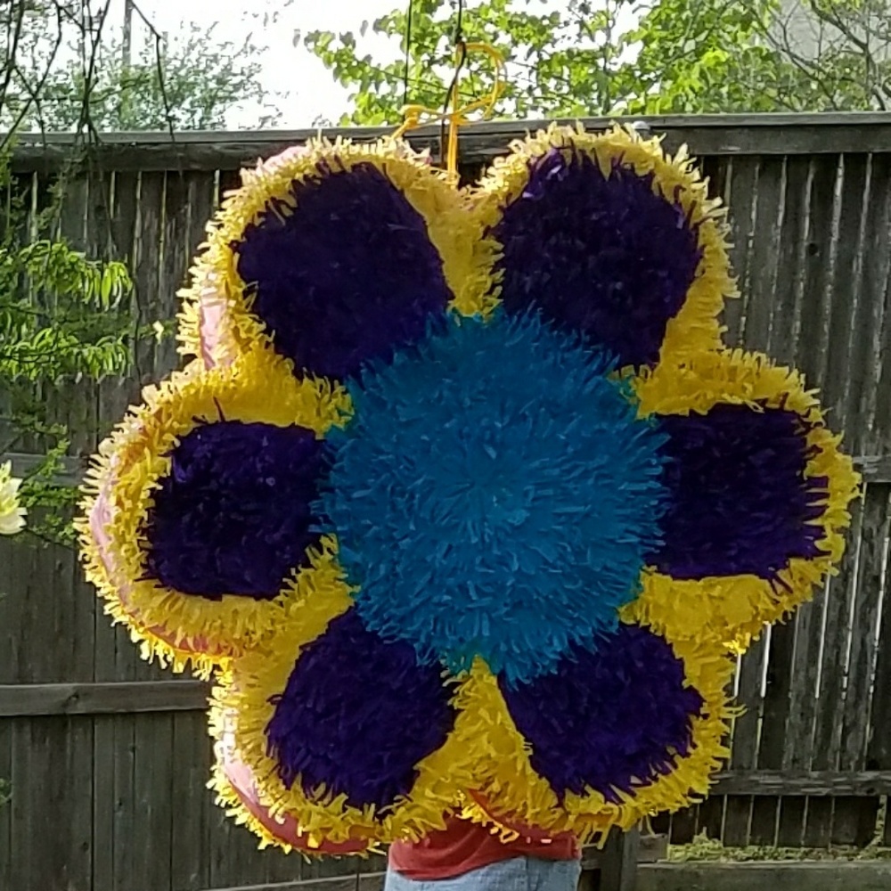 Meet your Posher, Crystal