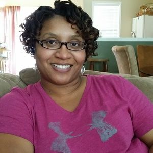 Meet your Posher, Tara