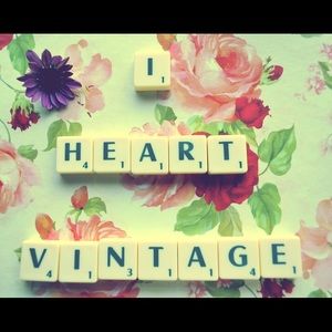 Calling all VINTAGE lovers 💜💙💚