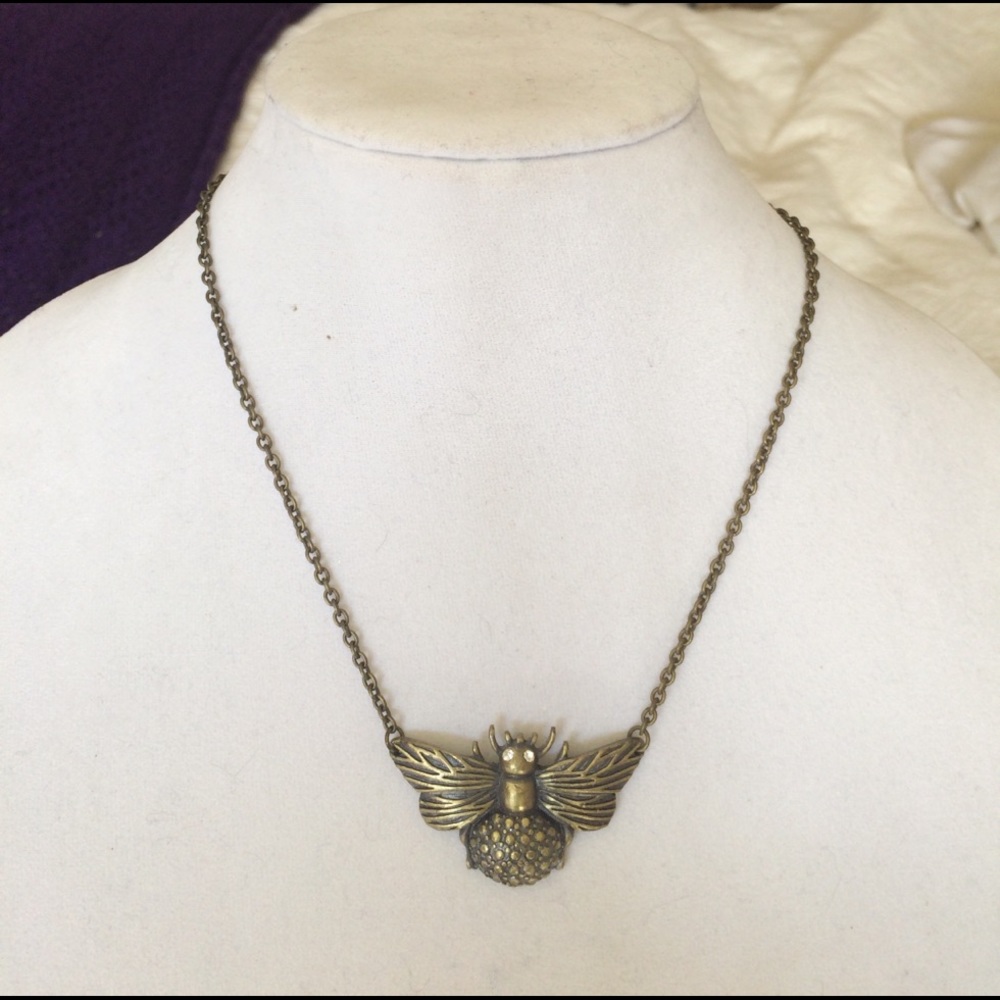Bee necklace