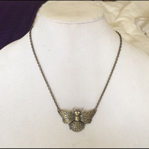 Bee necklace