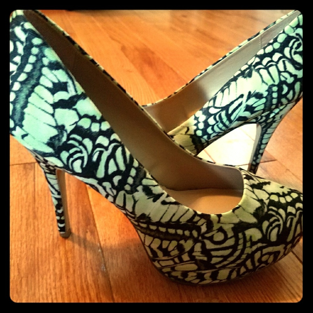 Mix No 6 Pumps