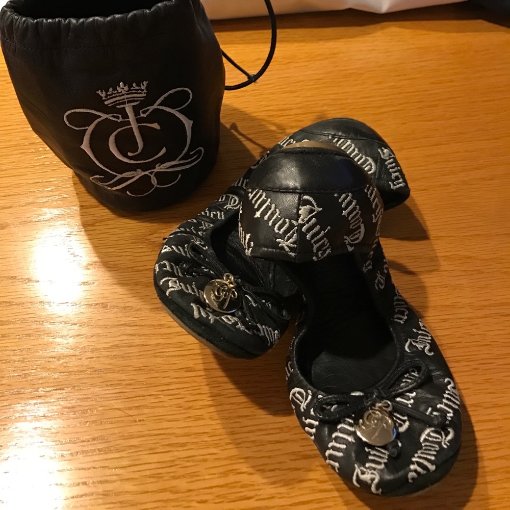 Juicy Couture Leather Ballet Flats