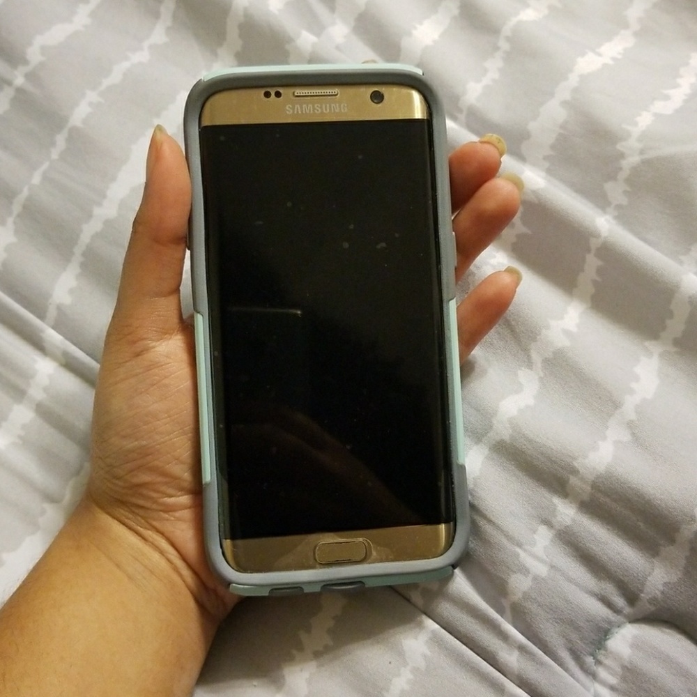 SOLD Samsung Galaxy S7 Edge Otter Box Case