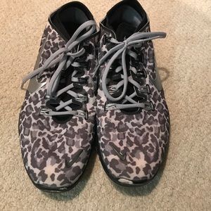 Nike Leopard Free 5.0 Sneakers
