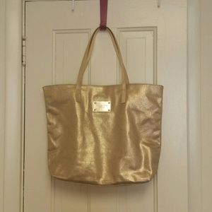 Micheal Kors beach tote