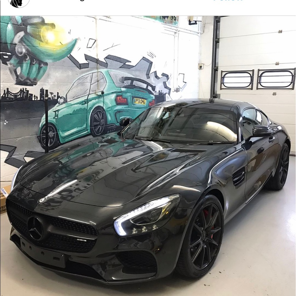 Meet your Posher, Business