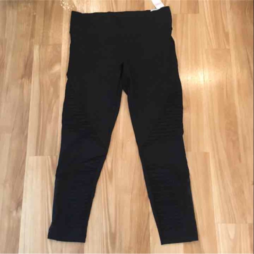 VS PINK ultimate mesh ankle legging - small
