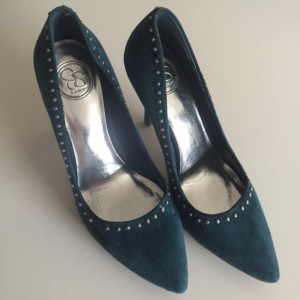Jessica Simpson heels