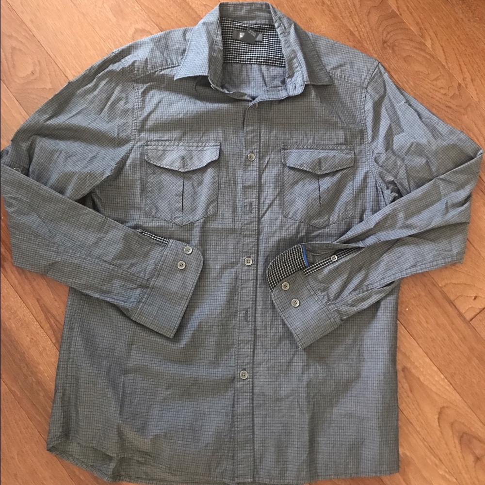 Kenneth Cole size small
