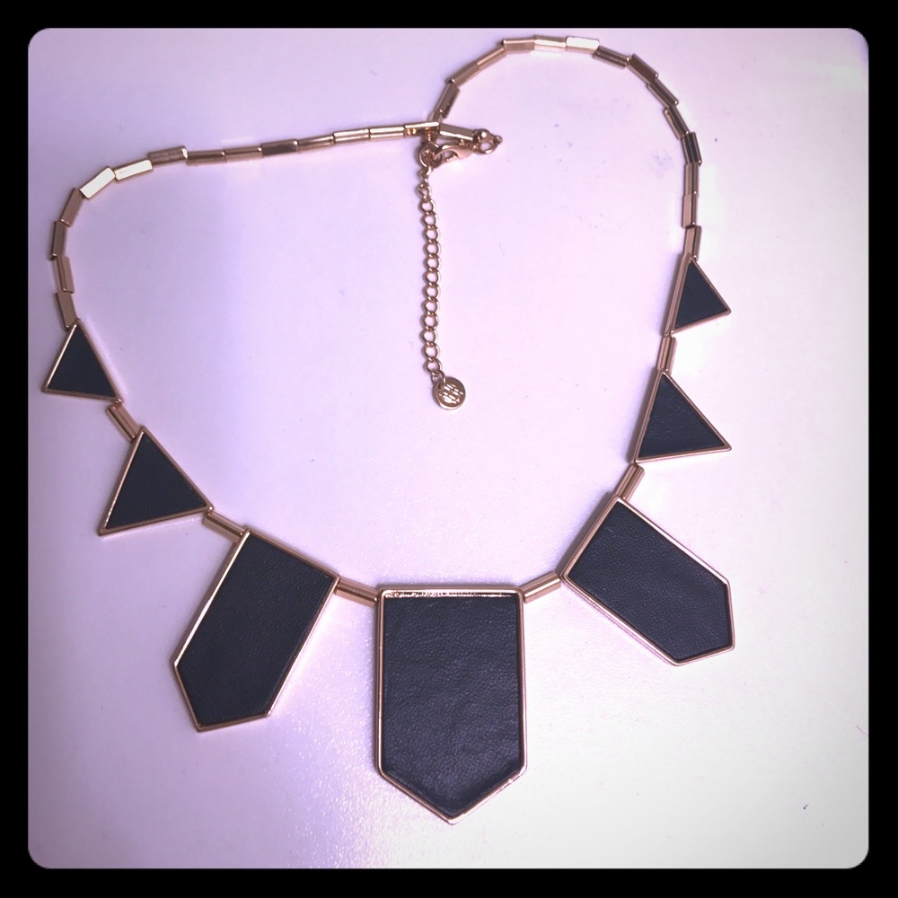 House of Harlow 1960 necklace
