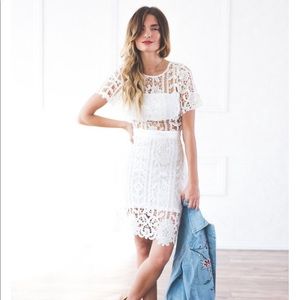 NWT Huxley + Harper - bandeau lace dress