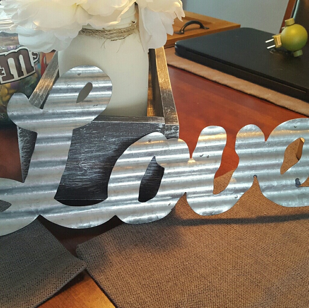 Metal "Love" sign