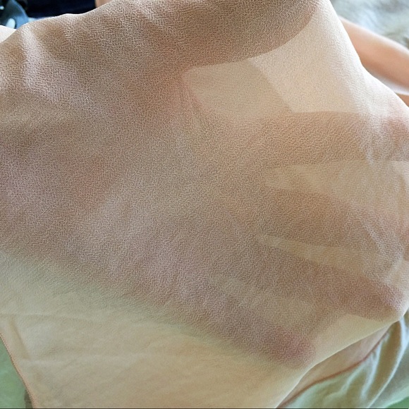 NWT GAP Top - Picture 4 of 4