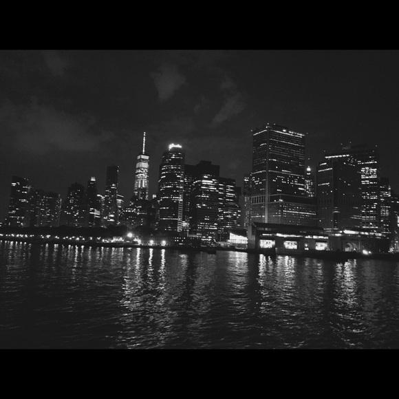 Meet your Posher, Martine - Picture 2 of 2