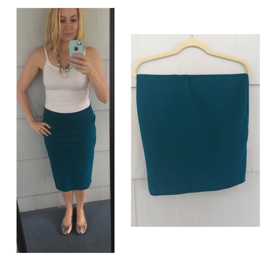 M LuLaRoe Cassie pencil skirt EUC