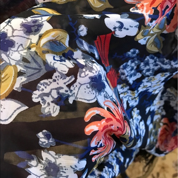 Boho fringed floral kimono - Picture 6 of 8