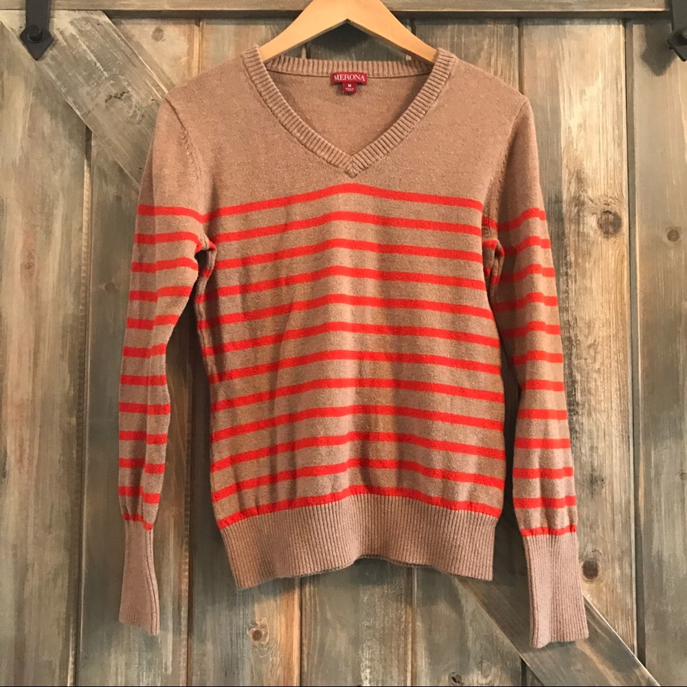 🌿NEW🌿 Orange & Tan Stripe Vneck Sweater