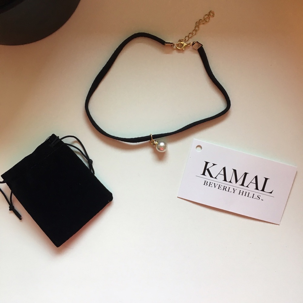 Pearl Choker