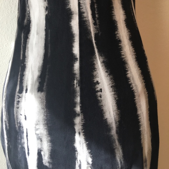 Forever 21 Black White Tie Dye Sleeveless Dress - Picture 5 of 6