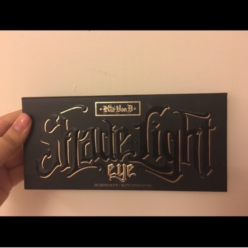 Kat Von D shade and light eyeshadow palette