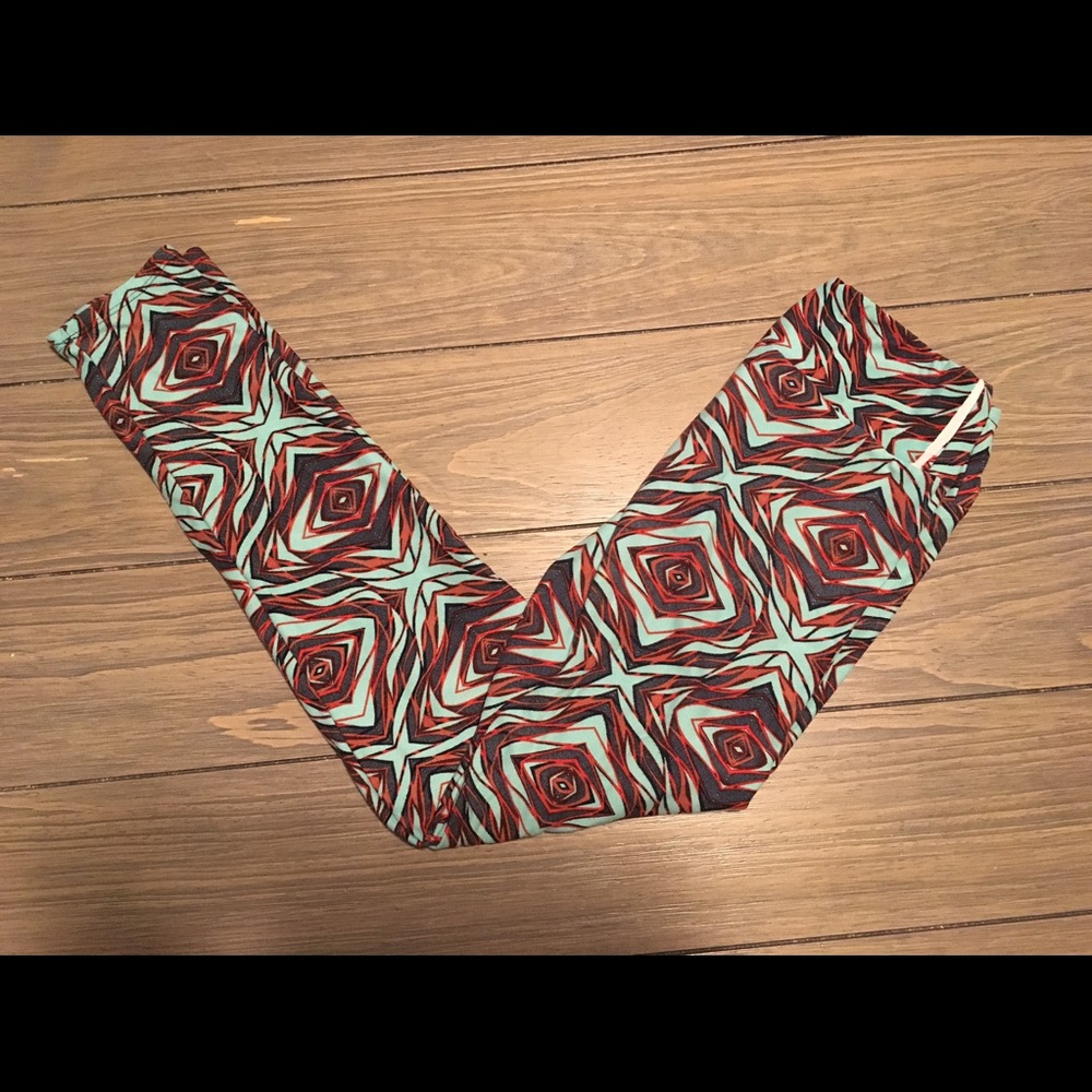 LuLaRoe OS leggings GUC