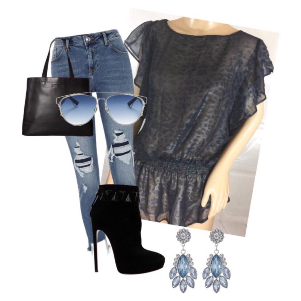 ⬇️ Dark Blue Women's Top