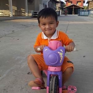 Meet your Posher, Khundao