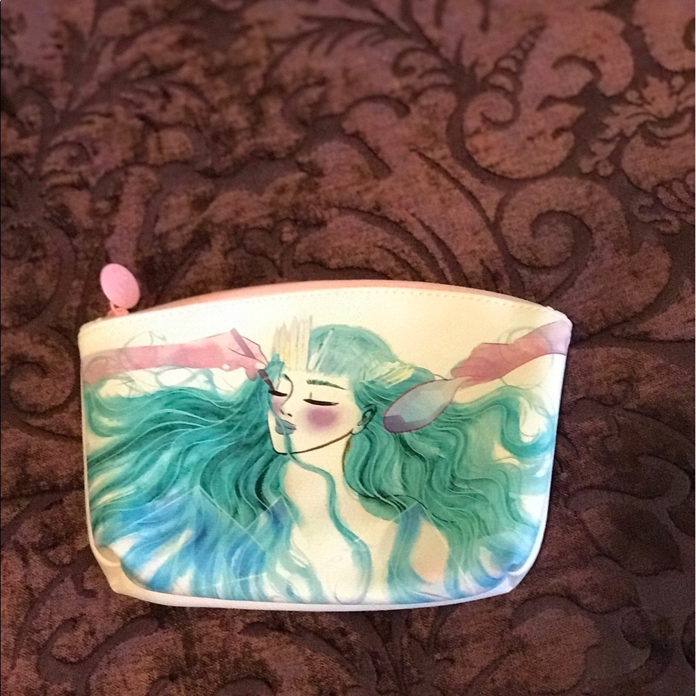 Goddess glam makeup bag