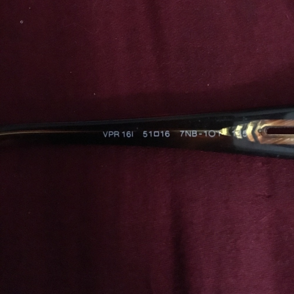 Prada eye glass frames - Picture 3 of 4