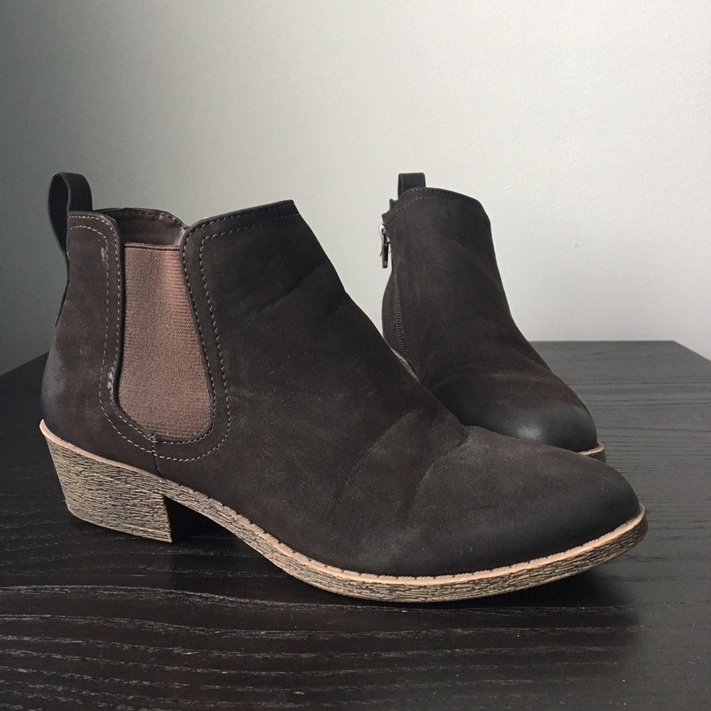 Brown booties