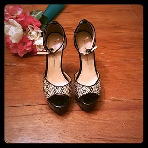$5 when bundled [Chinese Laundry] Heels
